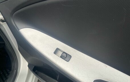Hyundai Solaris II рестайлинг, 2012 год, 575 000 рублей, 12 фотография