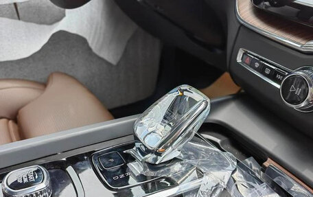 Volvo XC60 II, 2025 год, 6 675 000 рублей, 6 фотография