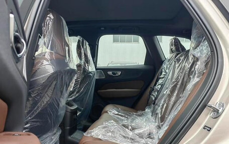 Volvo XC60 II, 2025 год, 6 675 000 рублей, 5 фотография