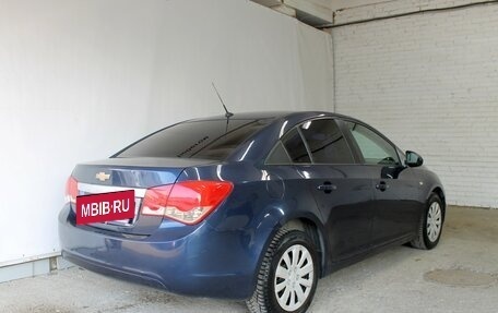 Chevrolet Cruze II, 2011 год, 565 000 рублей, 4 фотография