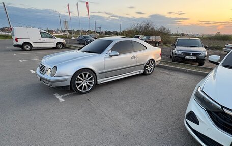 Mercedes-Benz CLK-Класс, 1997 год, 440 000 рублей, 3 фотография