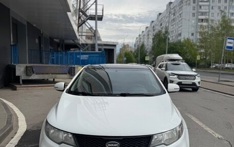 KIA Cerato III, 2010 год, 650 000 рублей, 2 фотография