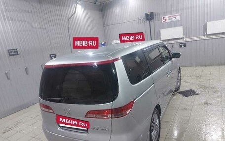 Honda Elysion I, 2004 год, 1 450 000 рублей, 28 фотография