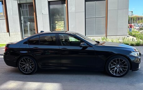 BMW 5 серия, 2014 год, 2 320 000 рублей, 5 фотография