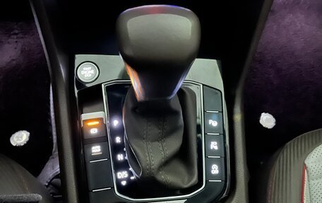 Volkswagen Tiguan II, 2021 год, 4 140 000 рублей, 17 фотография
