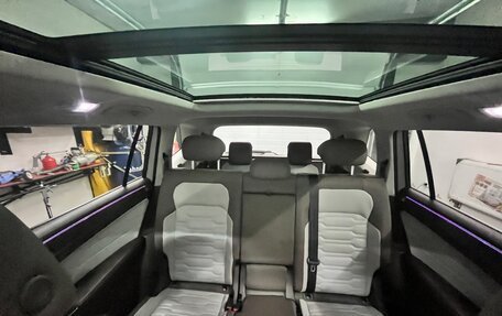 Volkswagen Tiguan II, 2021 год, 4 140 000 рублей, 40 фотография