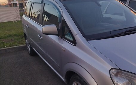 Opel Zafira B, 2011 год, 800 000 рублей, 2 фотография