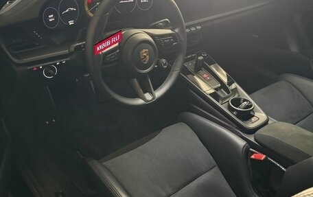 Porsche 911, 2024 год, 24 000 000 рублей, 5 фотография