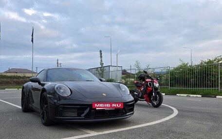 Porsche 911, 2024 год, 24 000 000 рублей, 4 фотография