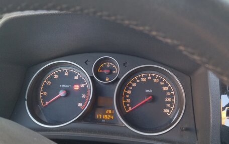 Opel Zafira B, 2011 год, 800 000 рублей, 13 фотография