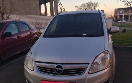 Opel Zafira B, 2011 год, 800 000 рублей, 20 фотография