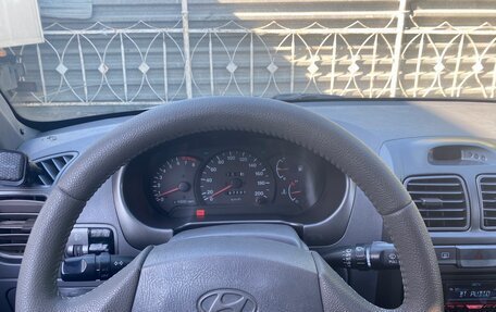 Hyundai Accent II, 2006 год, 350 000 рублей, 2 фотография