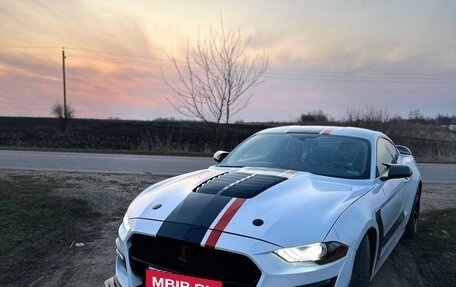 Ford Mustang VI рестайлинг, 2018 год, 2 890 000 рублей, 10 фотография