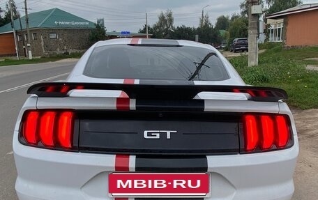 Ford Mustang VI рестайлинг, 2018 год, 2 890 000 рублей, 12 фотография