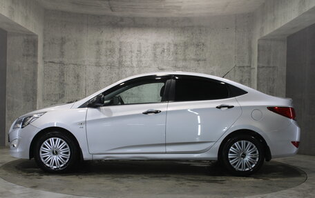 Hyundai Solaris II рестайлинг, 2015 год, 614 000 рублей, 4 фотография