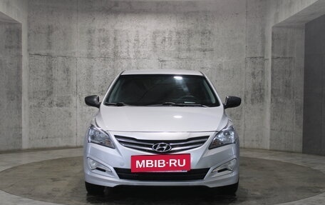 Hyundai Solaris II рестайлинг, 2015 год, 614 000 рублей, 2 фотография