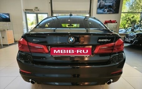 BMW 5 серия, 2019 год, 2 890 000 рублей, 7 фотография