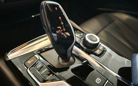 BMW 5 серия, 2019 год, 2 890 000 рублей, 18 фотография