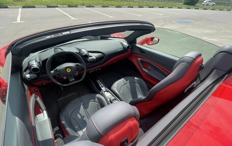 Ferrari F8, 2021 год, 32 090 000 рублей, 11 фотография