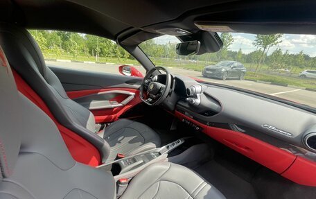 Ferrari F8, 2021 год, 32 090 000 рублей, 16 фотография
