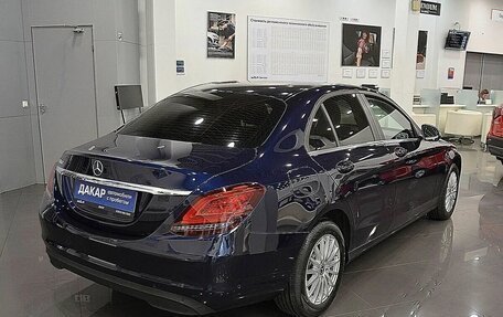 Mercedes-Benz C-Класс, 2019 год, 2 550 000 рублей, 4 фотография