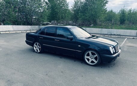 Mercedes-Benz E-Класс, 1997 год, 440 000 рублей, 2 фотография