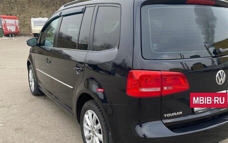 Volkswagen Touran III, 2011 год, 970 000 рублей, 8 фотография
