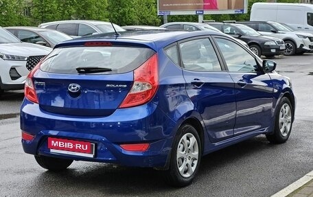 Hyundai Solaris II рестайлинг, 2011 год, 739 000 рублей, 2 фотография