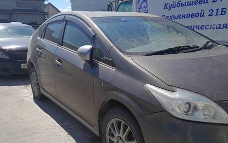 Toyota Prius, 2012 год, 890 000 рублей, 2 фотография