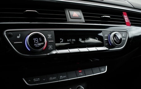 Audi A4, 2016 год, 2 100 000 рублей, 21 фотография