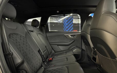 Audi SQ7, 2024 год, 15 200 000 рублей, 9 фотография