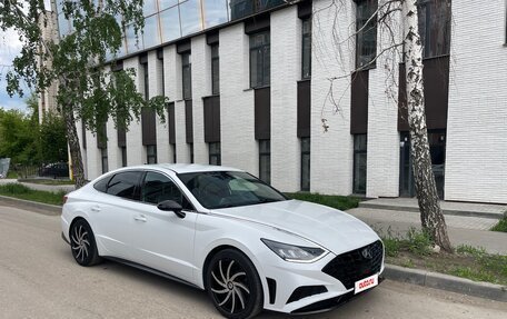 Hyundai Sonata VIII, 2020 год, 2 400 000 рублей, 2 фотография