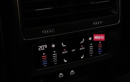 Audi SQ7, 2024 год, 15 200 000 рублей, 26 фотография