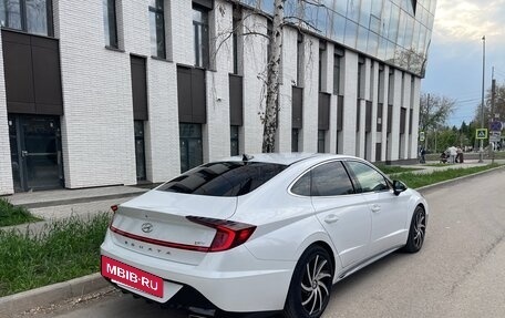 Hyundai Sonata VIII, 2020 год, 2 400 000 рублей, 5 фотография