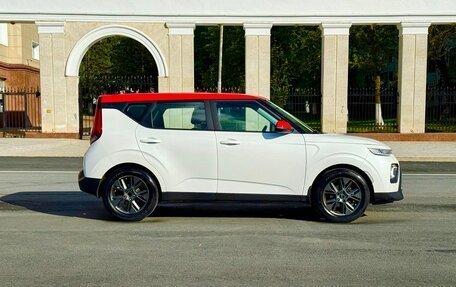 KIA Soul III, 2021 год, 1 400 000 рублей, 2 фотография
