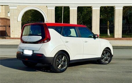 KIA Soul III, 2021 год, 1 400 000 рублей, 3 фотография