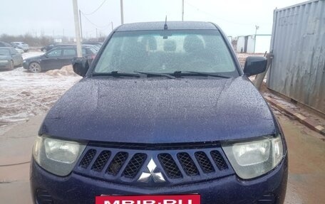 Mitsubishi L200 IV рестайлинг, 2011 год, 850 000 рублей, 5 фотография