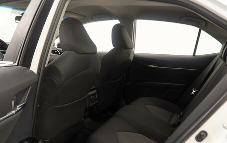 Toyota Camry, 2019 год, 2 300 000 рублей, 11 фотография