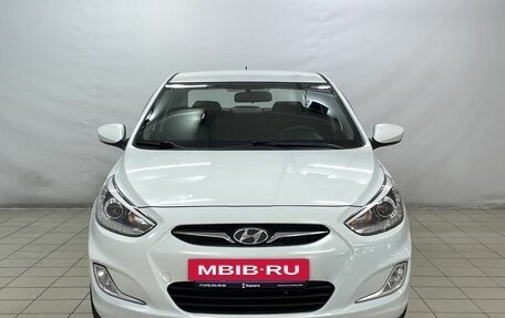 Hyundai Solaris II рестайлинг, 2014 год, 865 000 рублей, 3 фотография
