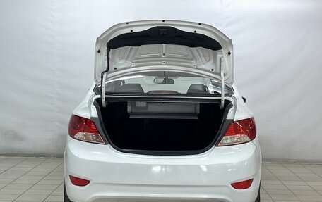 Hyundai Solaris II рестайлинг, 2014 год, 865 000 рублей, 7 фотография