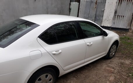 Skoda Octavia, 2015 год, 1 300 000 рублей, 2 фотография