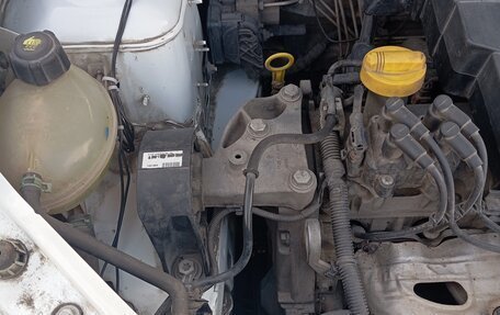 Renault Logan II, 2014 год, 850 000 рублей, 19 фотография