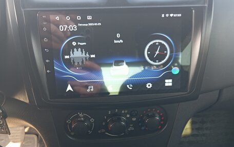 Renault Logan II, 2014 год, 850 000 рублей, 27 фотография