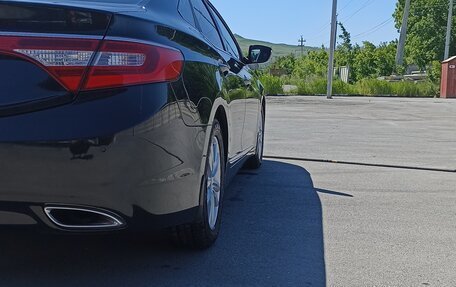Hyundai Grandeur, 2012 год, 750 000 рублей, 11 фотография