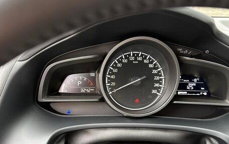 Mazda CX-4, 2023 год, 3 600 000 рублей, 7 фотография
