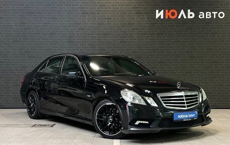 Mercedes-Benz E-Класс, 2011 год, 1 643 000 рублей, 3 фотография