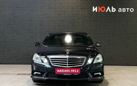 Mercedes-Benz E-Класс, 2011 год, 1 643 000 рублей, 2 фотография