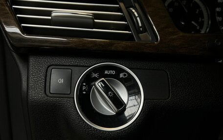 Mercedes-Benz E-Класс, 2011 год, 1 643 000 рублей, 25 фотография