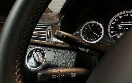 Mercedes-Benz E-Класс, 2011 год, 1 643 000 рублей, 28 фотография
