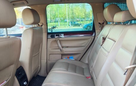 Volkswagen Touareg III, 2005 год, 500 000 рублей, 13 фотография